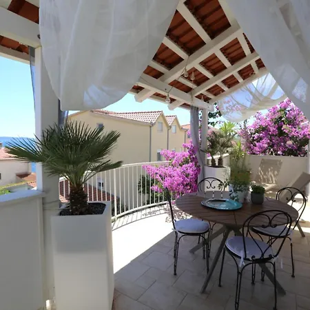 Ciovo Big Seaview Near The Sea In Okrug Apartamento Trogir