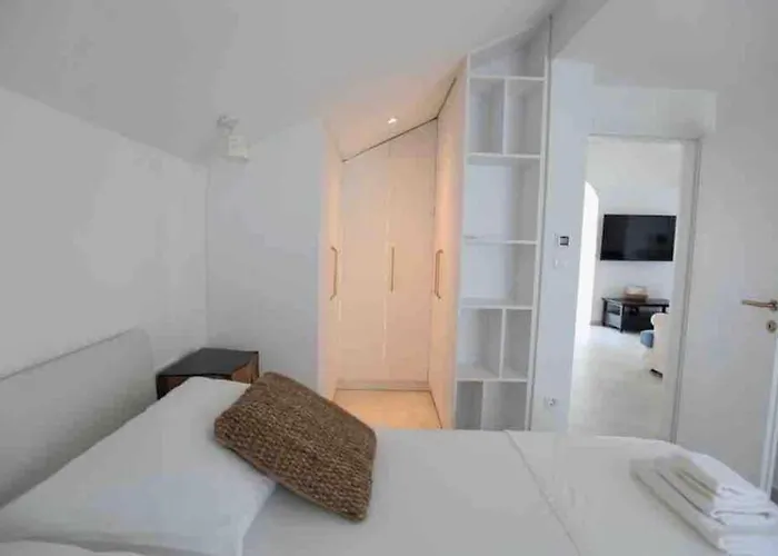 Ciovo Big Sea View Near The Sea In Okrug * تروغير