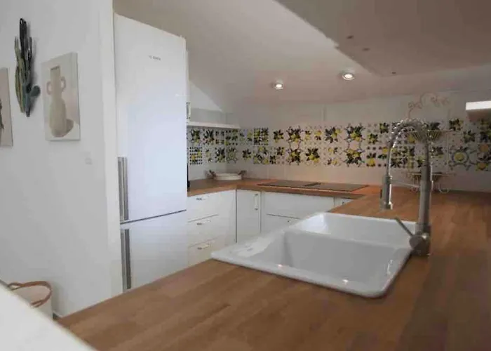 Ciovo Big Sea View Near The Sea In Okrug تروغير