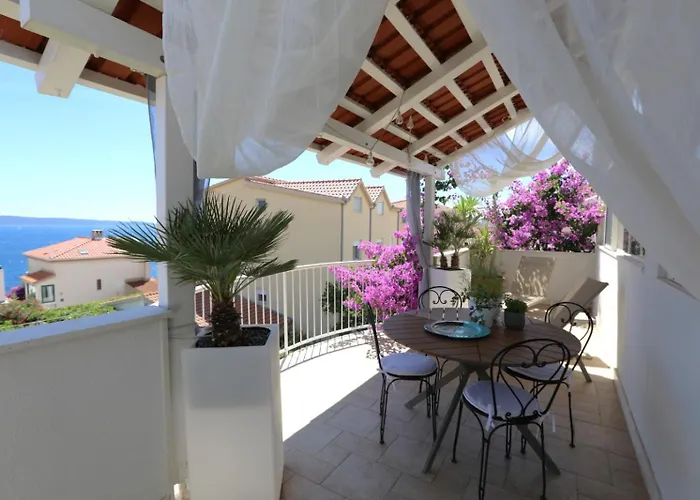 Ciovo Big Sea View Near The Sea In Okrug Apartment Trogir